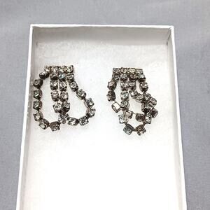 Vintage Dangly Rhinestone Earrings